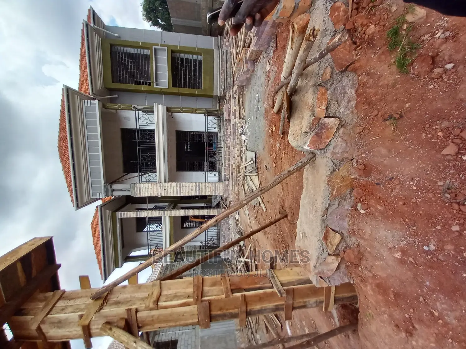 Furnished 6bdrm Duplex in Bukoto, Central Division for Sale