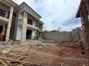 Furnished 6bdrm Duplex in Bukoto, Central Division for Sale