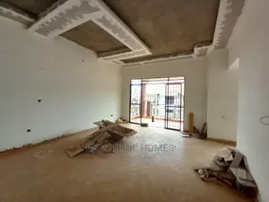 Furnished 6bdrm Duplex in Kisaasi, Central Division for Sale