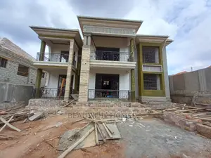 Furnished 6bdrm Duplex in Kisaasi Corporate, Central Division for Sale
