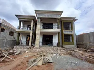 Furnished 6bdrm Duplex in Kisaasi Corporate, Central Division for Sale