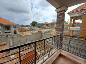 Furnished 6bdrm House in Kisaasi, Central Division for Sale