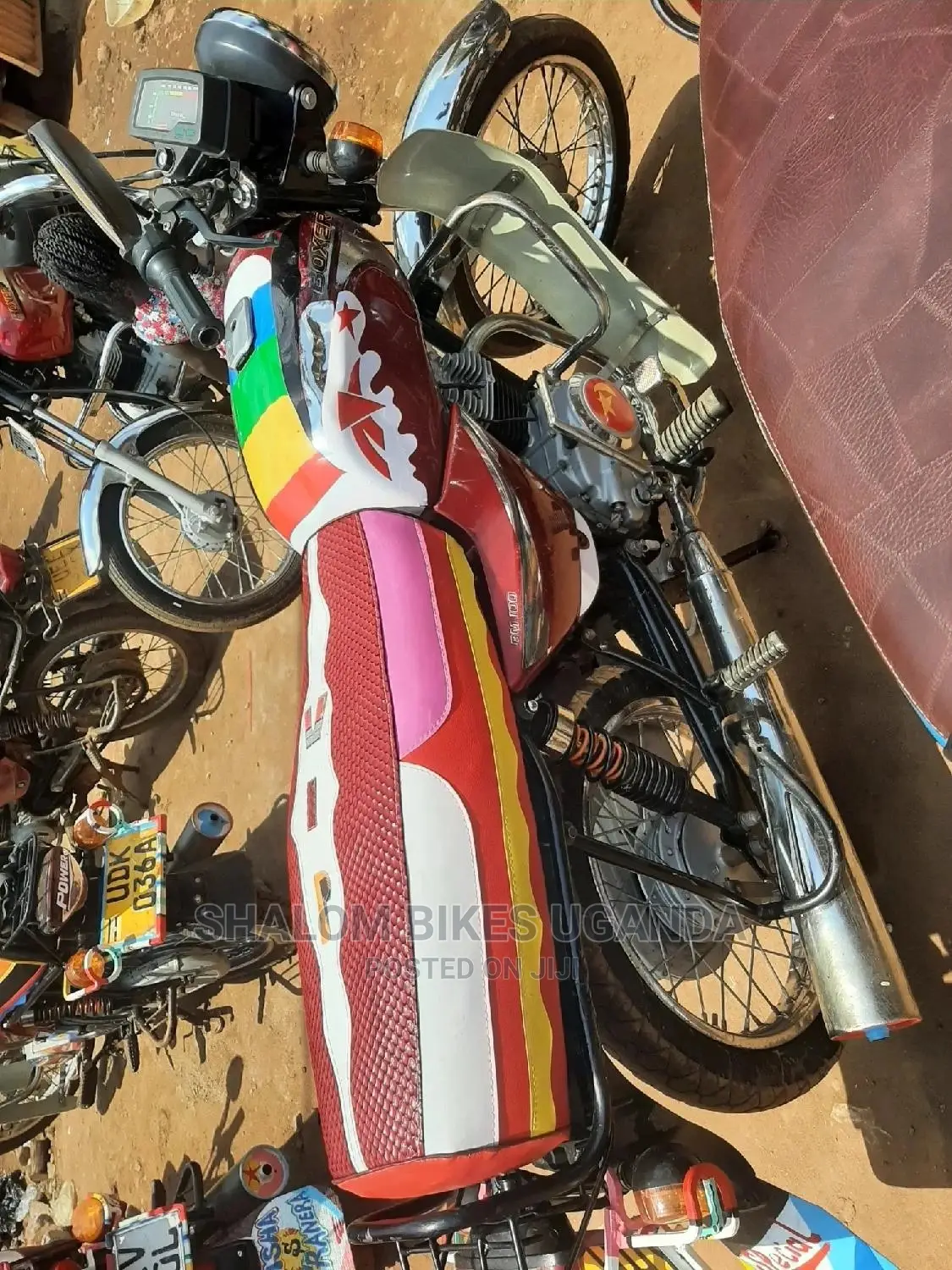 Bajaj RE 2019 Red