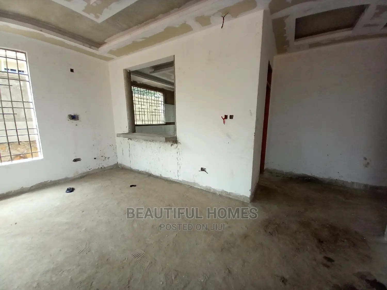 Furnished 6bdrm Mansion in Kisaasi, Central Division for Sale