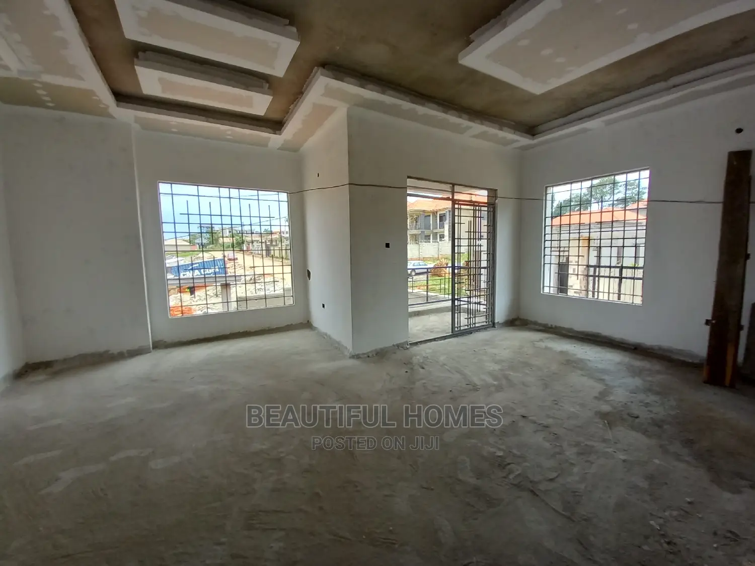Furnished 6bdrm Mansion in Kisaasi, Central Division for Sale