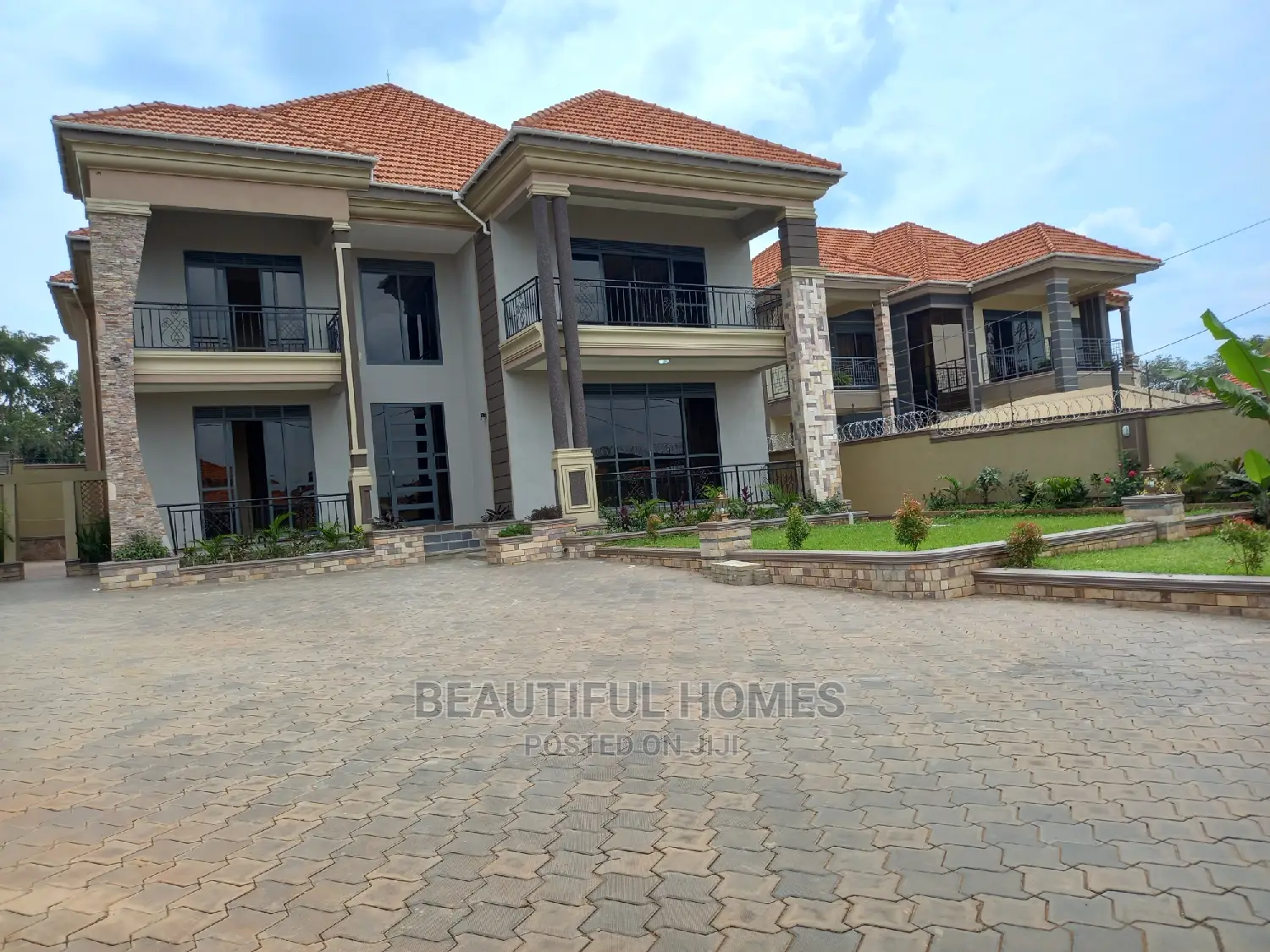 Furnished 6bdrm Mansion in Kisaasi Executive, Central Division