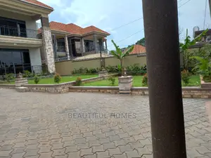 Furnished 6bdrm House in Kisaasi Near Bukoto, Central Division