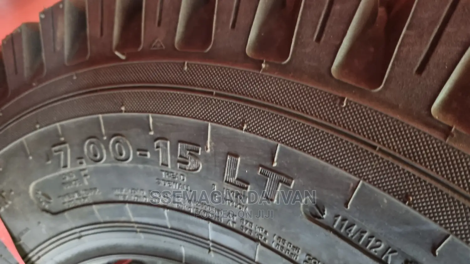 700r15 Appollo Tyres
