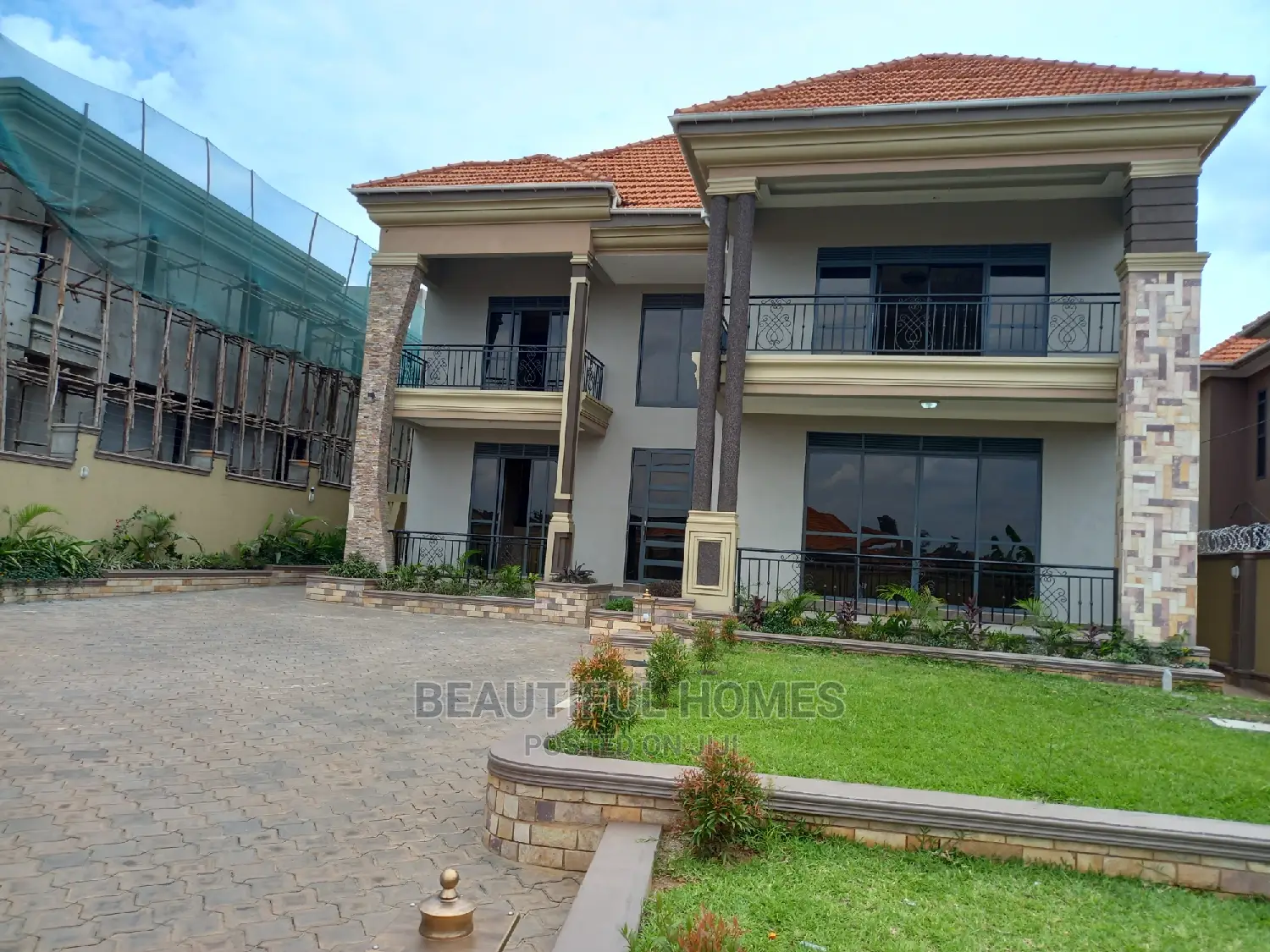 Furnished 6bdrm Mansion in Kisaasi Kings, Central Division for Sale