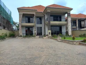 Furnished 6bdrm Mansion in Kisaasi Tarmacked, Central Division