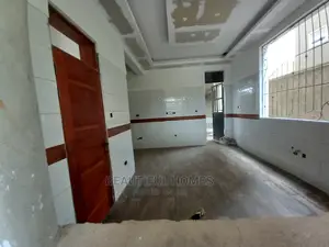 Furnished 6bdrm Mansion in Kisaasi Upscale, Central Division for Sale