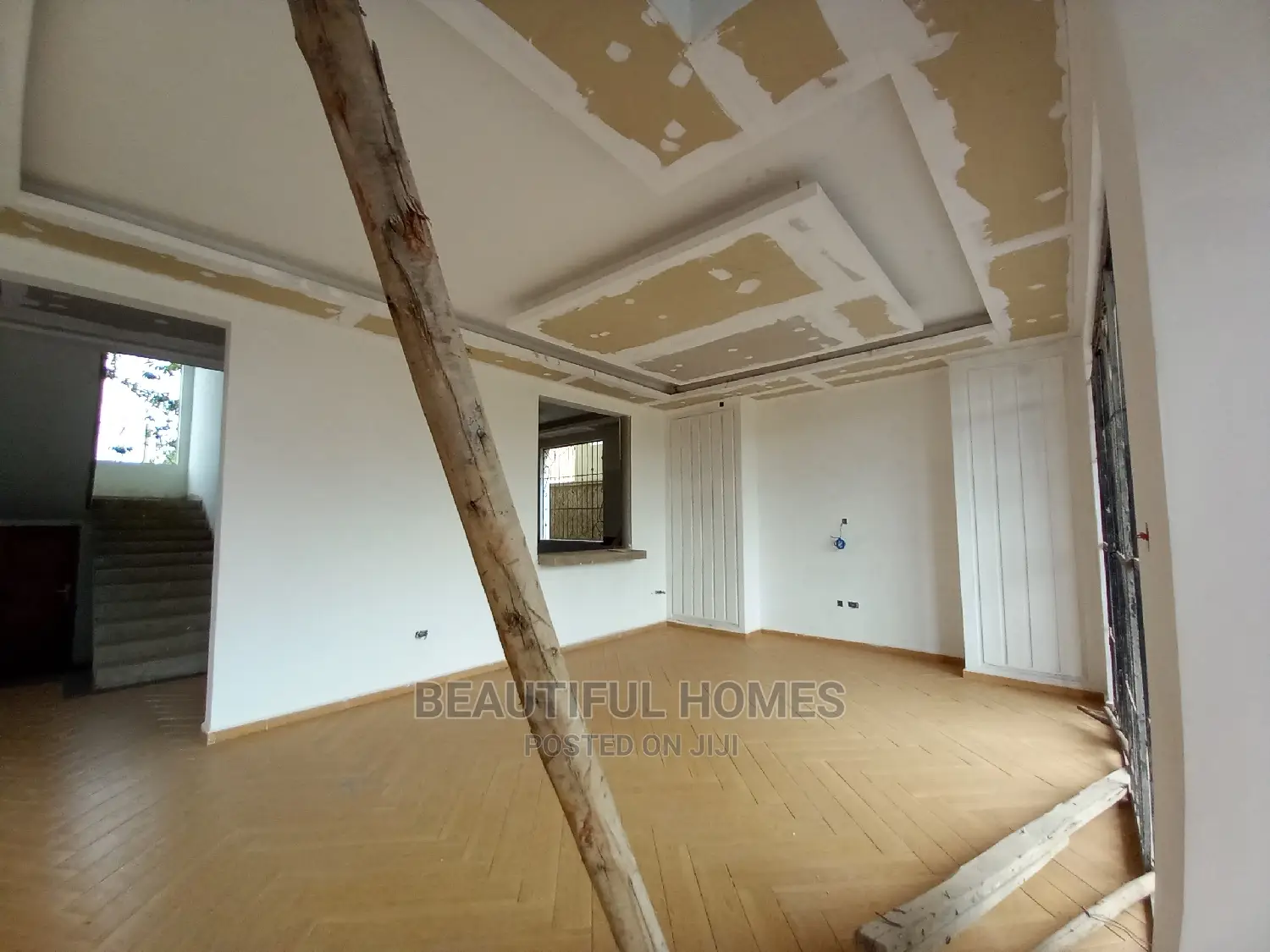 Furnished 6bdrm Mansion in Kisaasi Upscale, Central Division for Sale