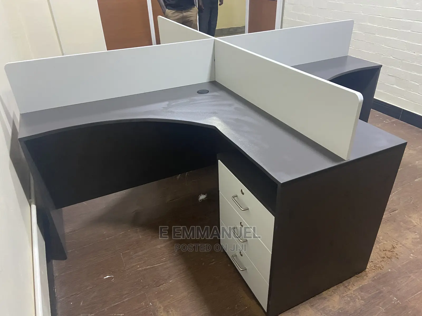 4seater Work Station