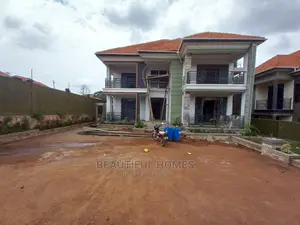 Furnished 6bdrm Duplex in Kisaasi Tarmacked, Central Division for Sale