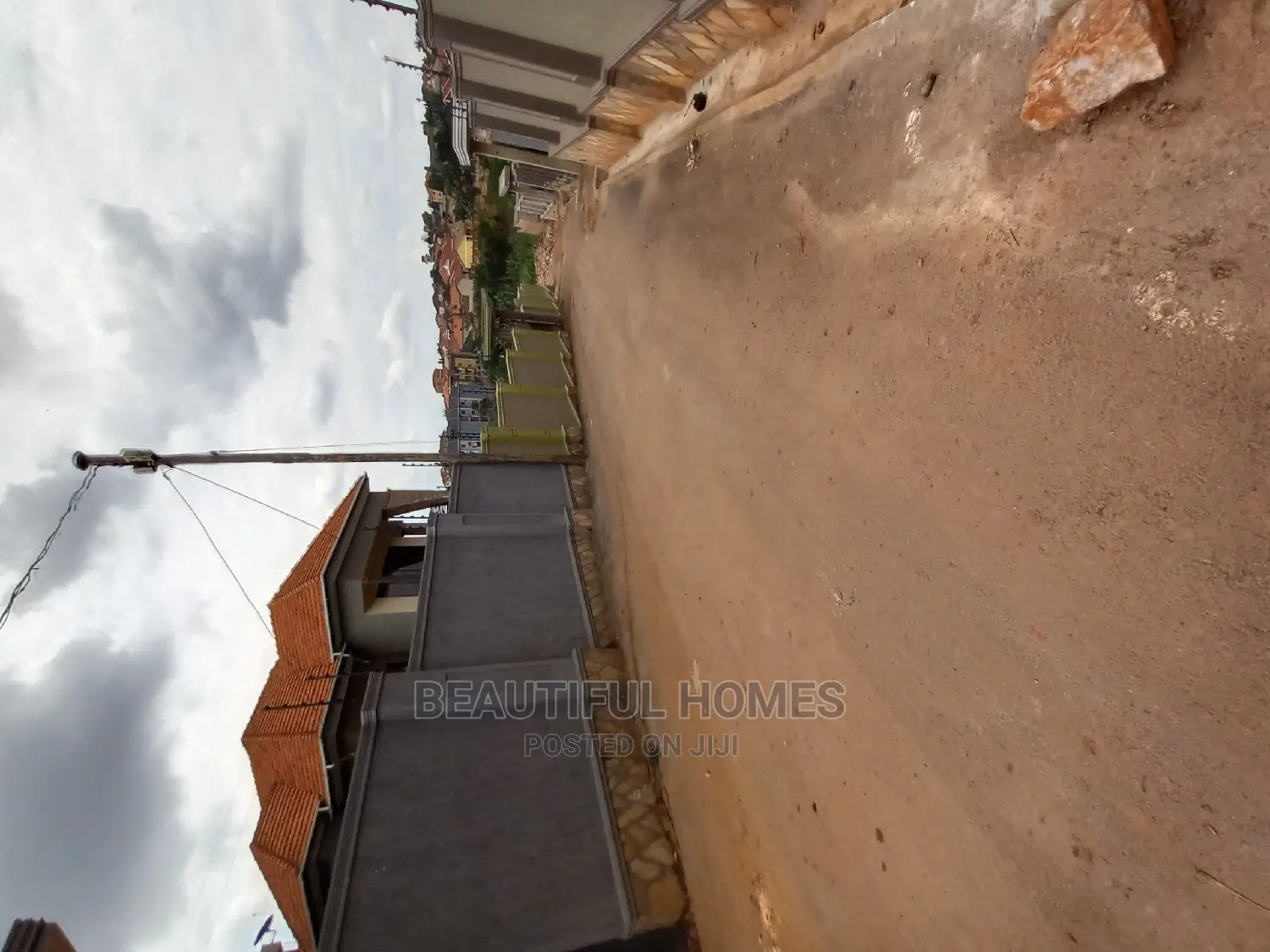 Furnished 6bdrm House in Kisaasi Tarmack, Central Division for Sale
