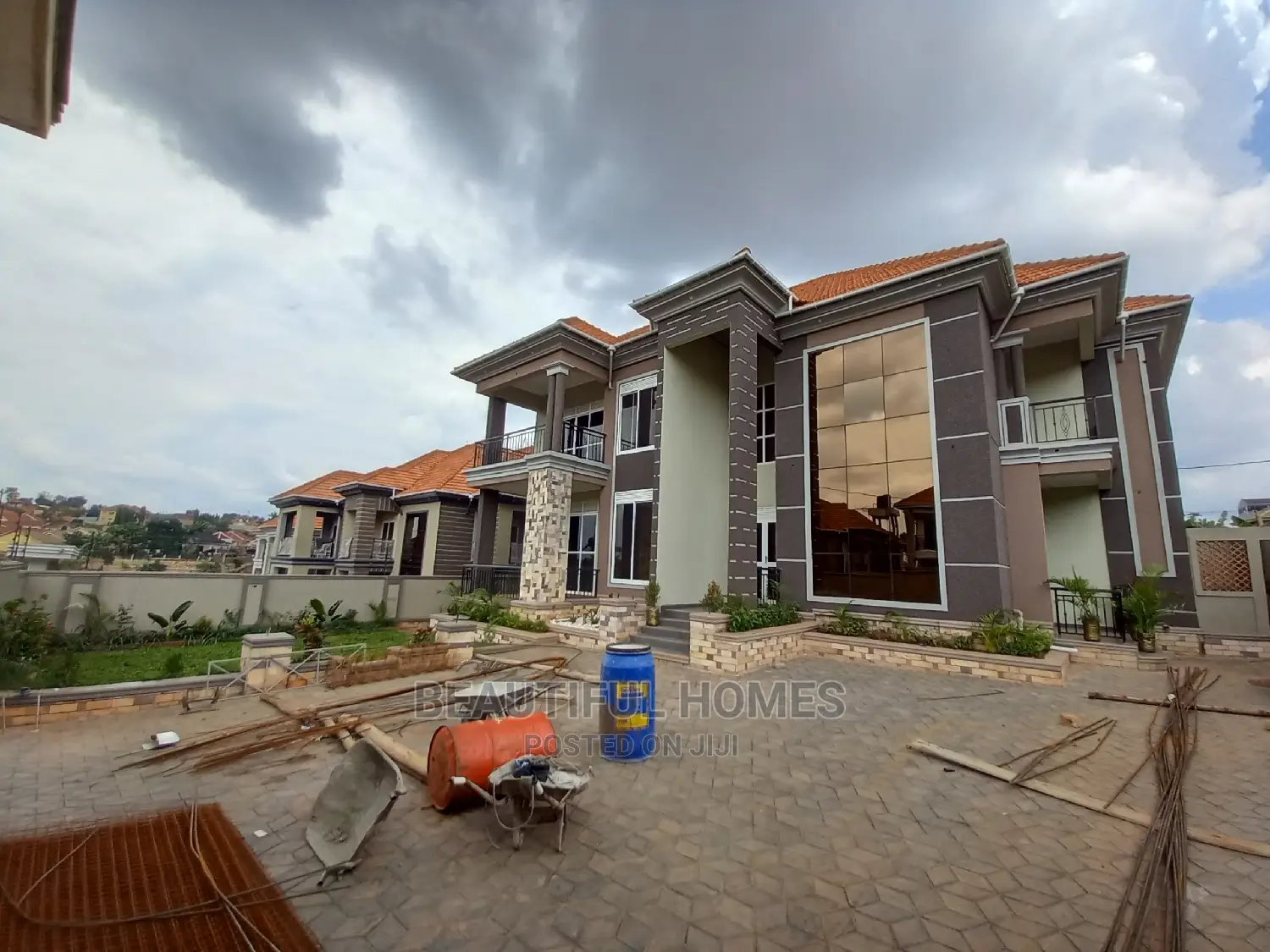 Furnished 7bdrm Mansion in Kisaasi, Central Division for Sale