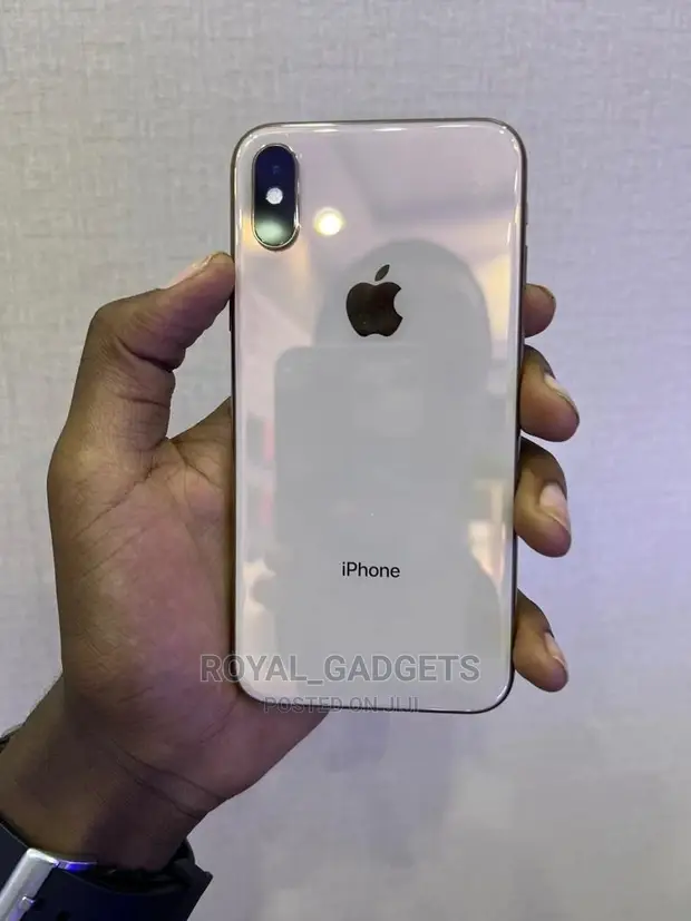 Apple IPhone Xs Max Teardown