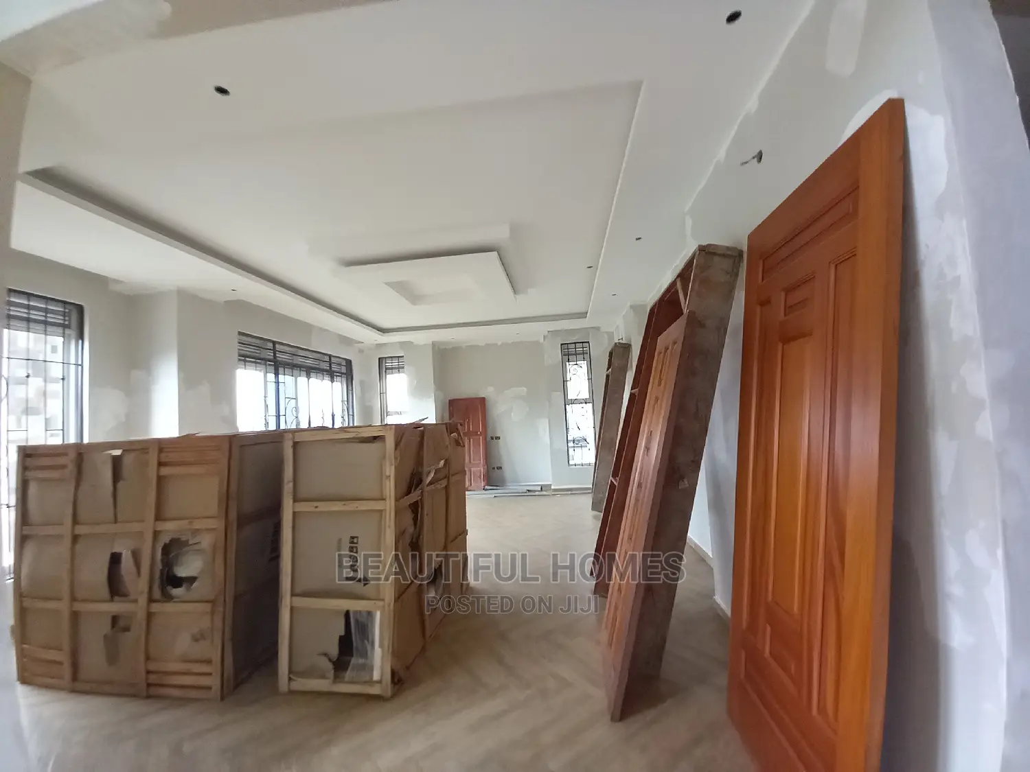 Furnished 7bdrm House in Kisaasi Rich, Central Division for Sale
