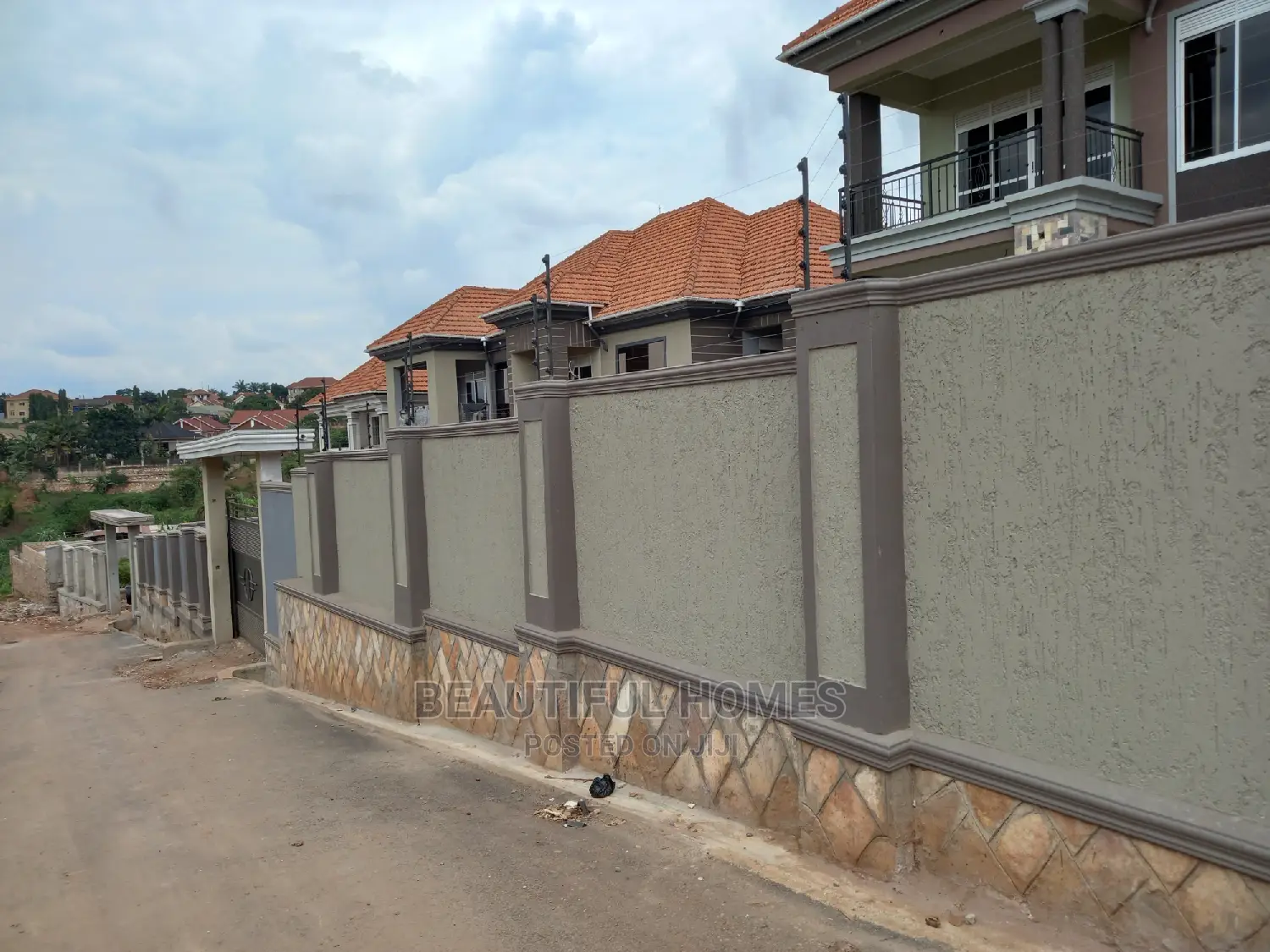 Furnished 6bdrm Mansion in Kisaasi, Central Division for Sale