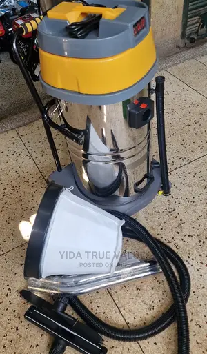 Vaccum Cleaner 100litres 3 Motors