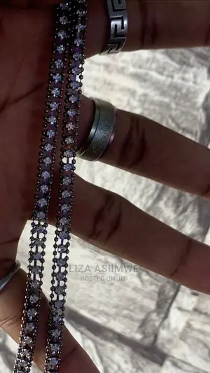 Classy and Unique Anklets Available