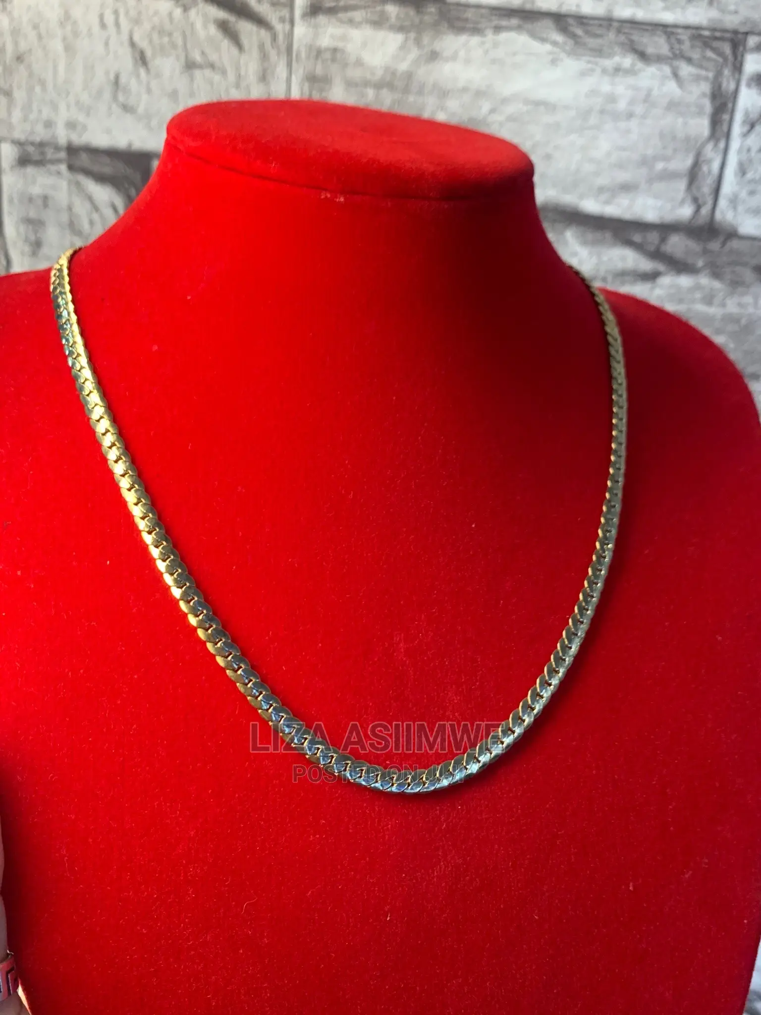 Men’S Simple Necklaces Available