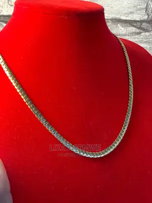 Men’S Simple Necklaces Available