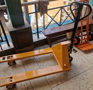 Pallet Trucker