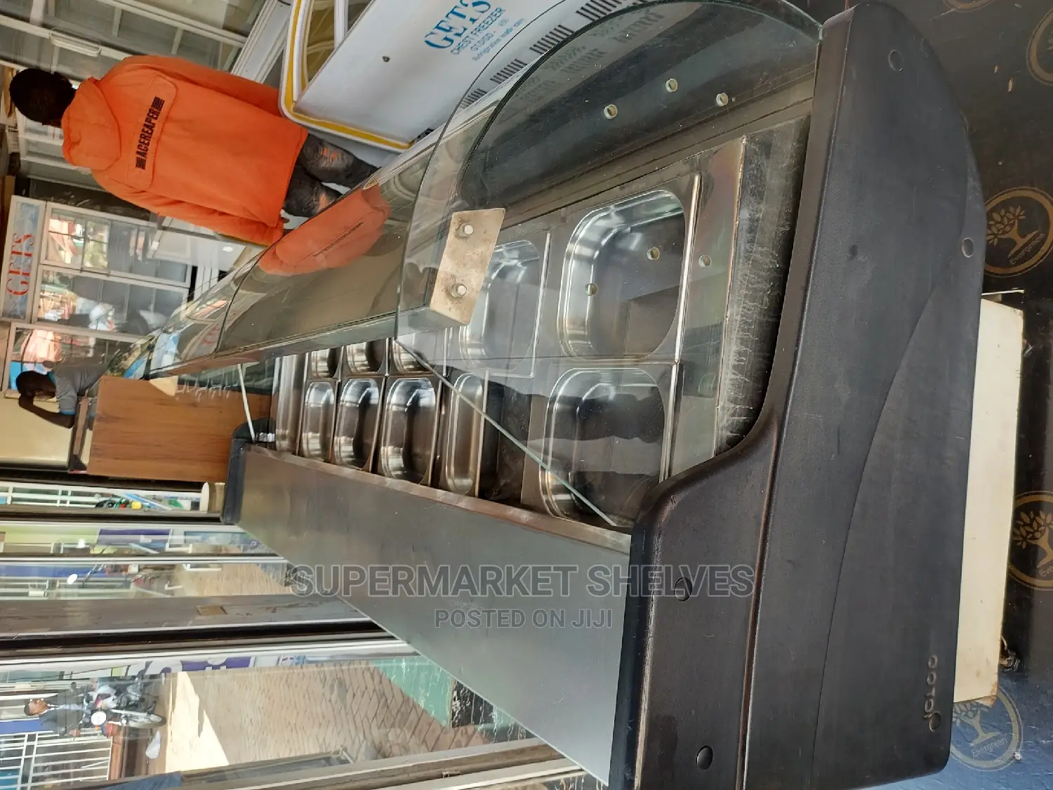 Food Showcase /Display or Food Warmer on Sale at 15m