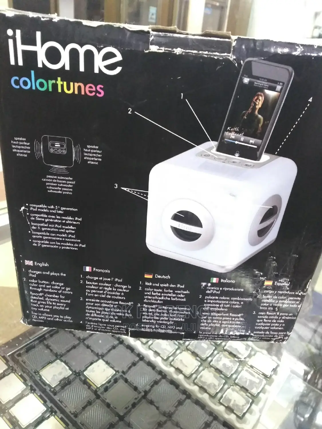 Ihome Colortunes Reson8 Soundchamber Technology
