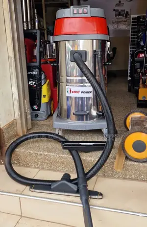 100 Litre Vaccum Cleaner