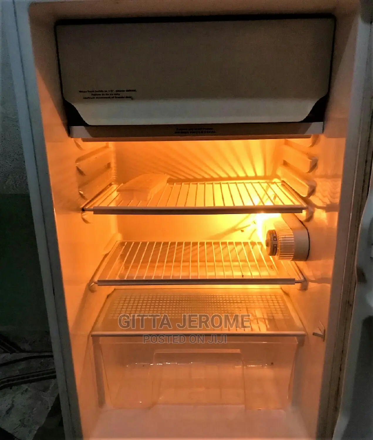Fridge or Freezer Mechanic or Technician