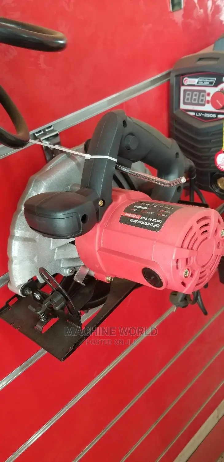 Circular Saw Machine