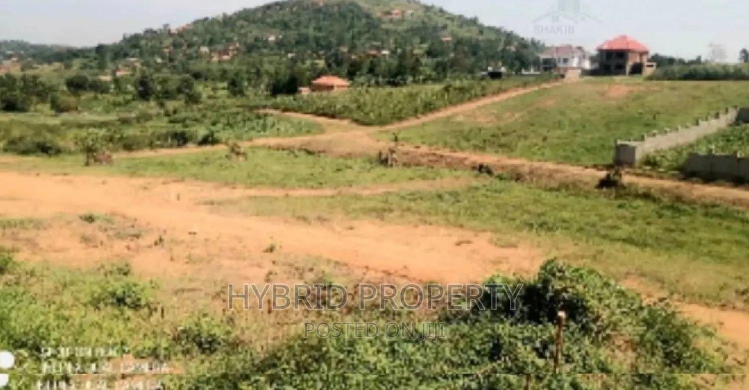 Prime Plots for Sale at Tongolo~Mabombwe Wakiso~Hoima Road.