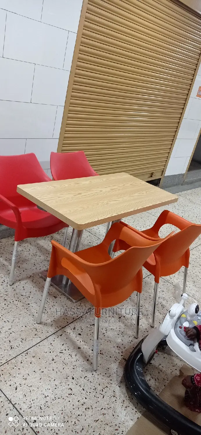 4seaters Executive Restaurant Set