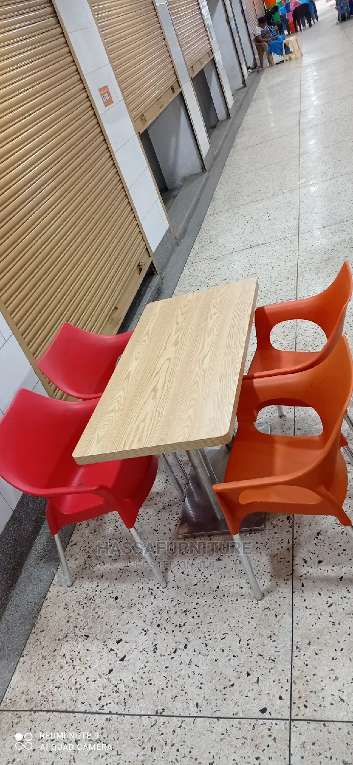 4seaters Executive Restaurant Set