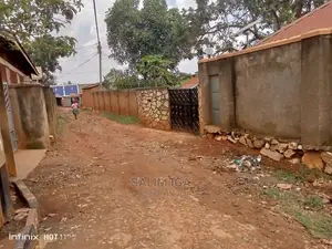 3bdrm Bungalow in Kololo Property, Central Division for Sale