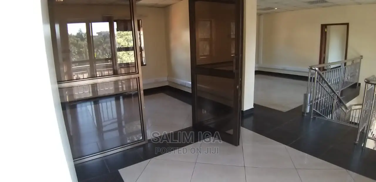4bdrm Duplex in Kololo Property, Central Division for Rent
