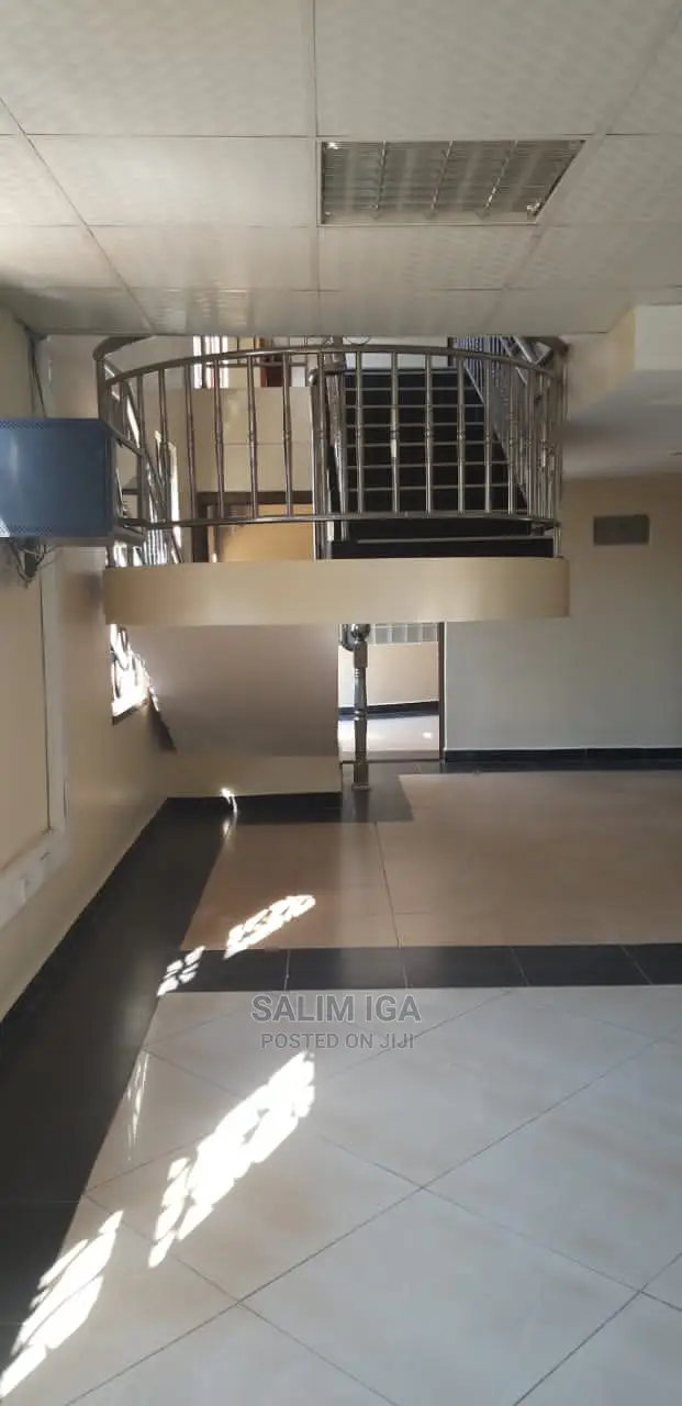 4bdrm Duplex in Kololo Property, Central Division for Rent