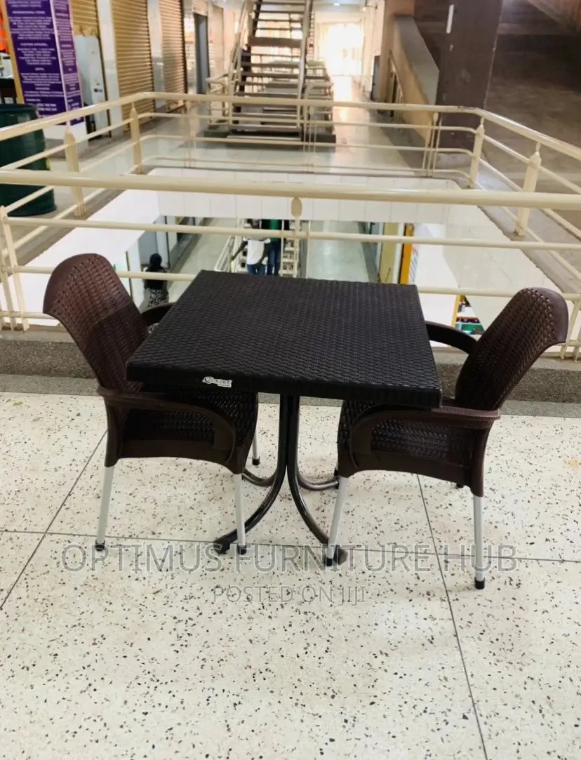 2 Seater Plastic Set