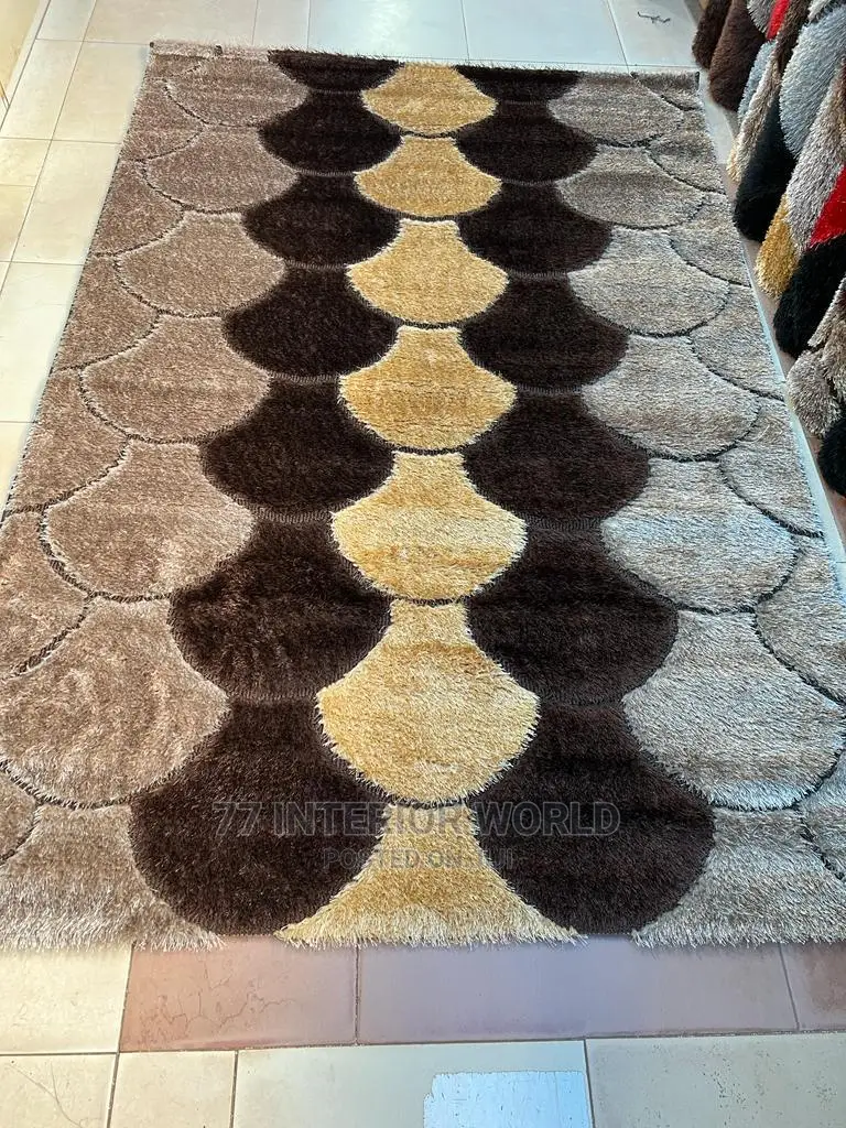 Shaggy Center Carpets