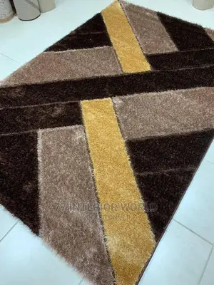 Shaggy Center Carpets