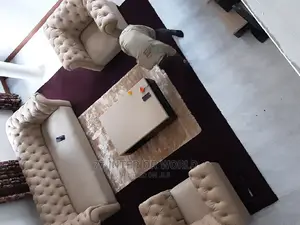 Center Carpets