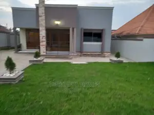 Furnished 4bdrm House in Kira for Sale