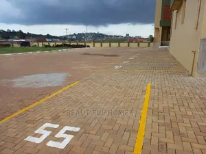 Furnished 2bdrm Condo in Bukoto, Central Division for Sale