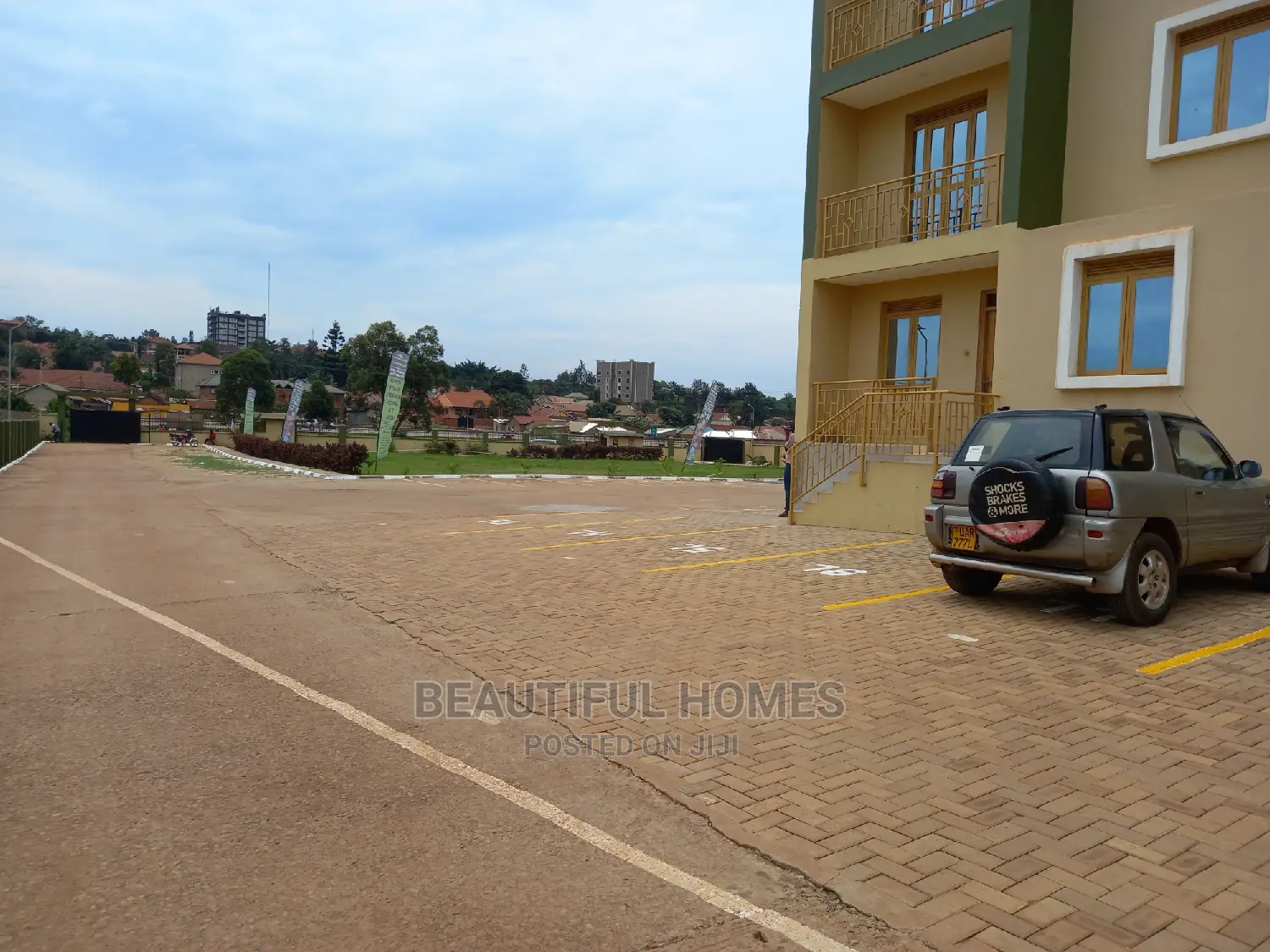 Furnished 2bdrm Condo in Bukoto, Central Division for Sale