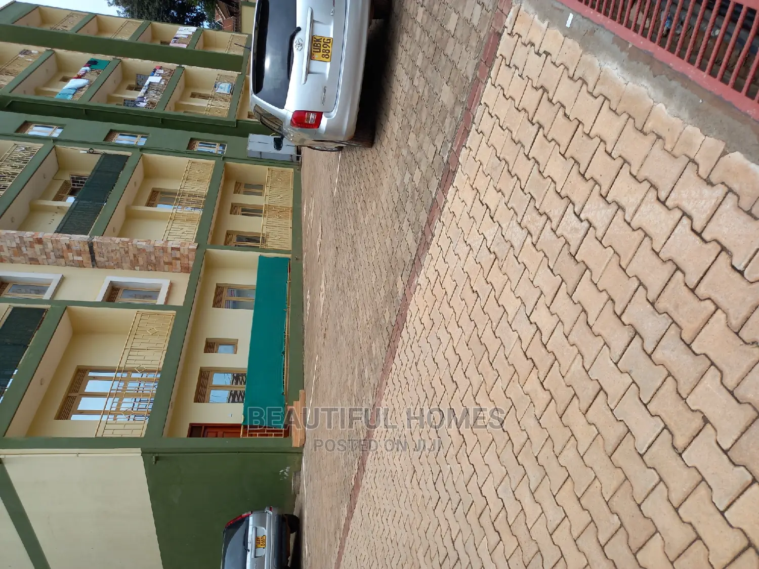 Furnished 2bdrm Condo in Bukoto, Central Division for Sale
