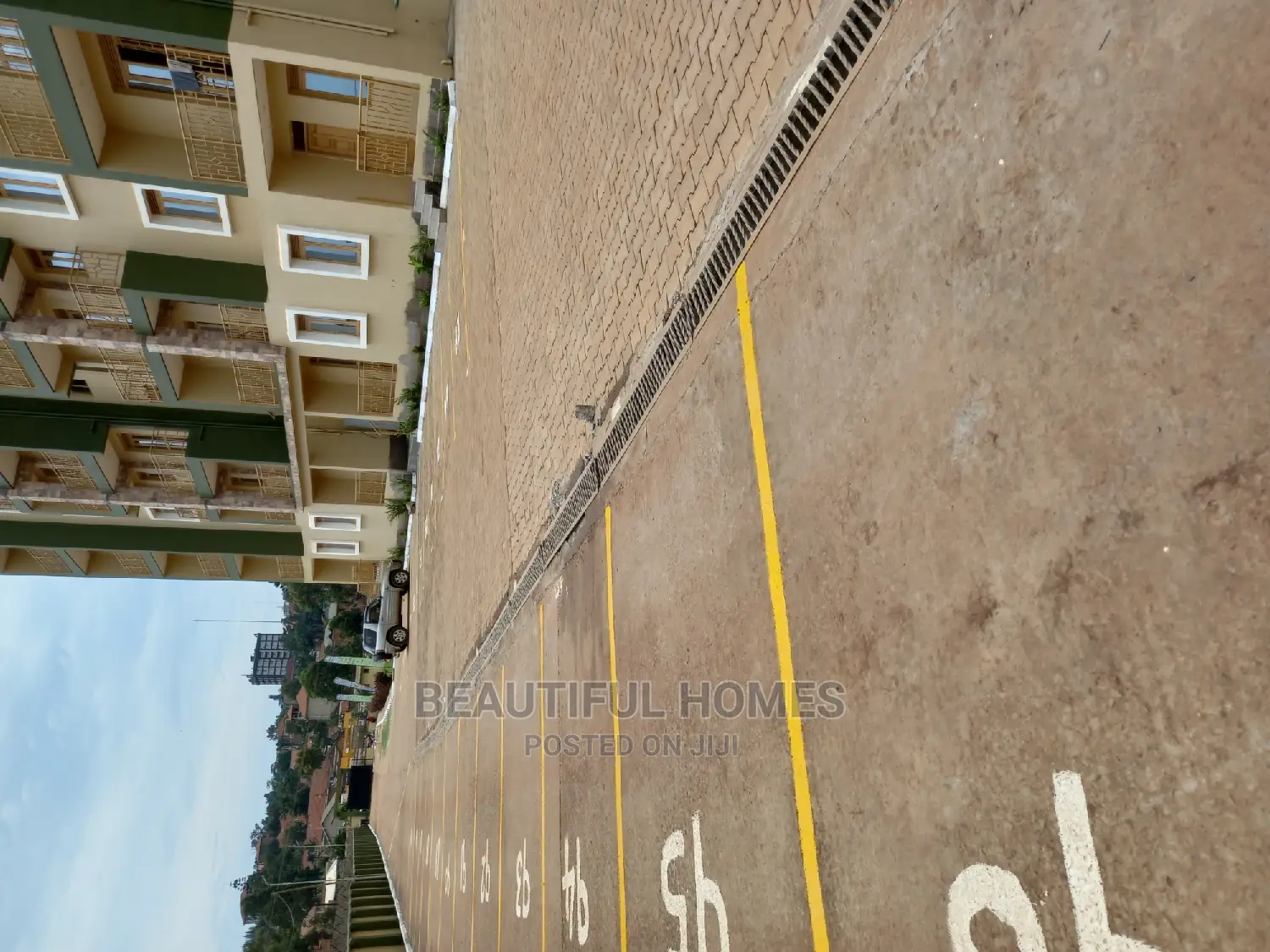 Furnished 2bdrm Condo in Bukoto, Central Division for Sale