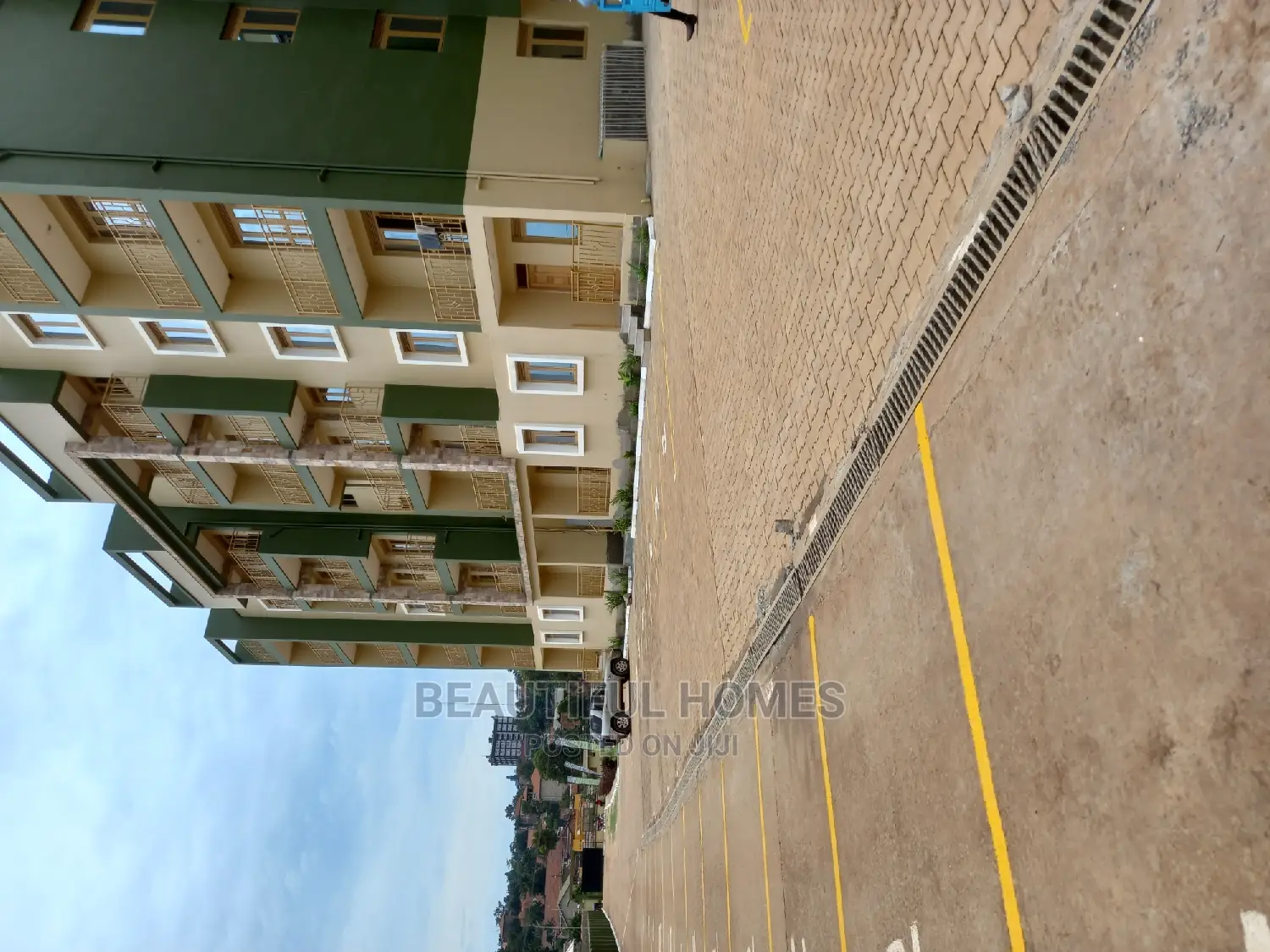 Furnished 2bdrm Condo in Bukoto, Central Division for Sale