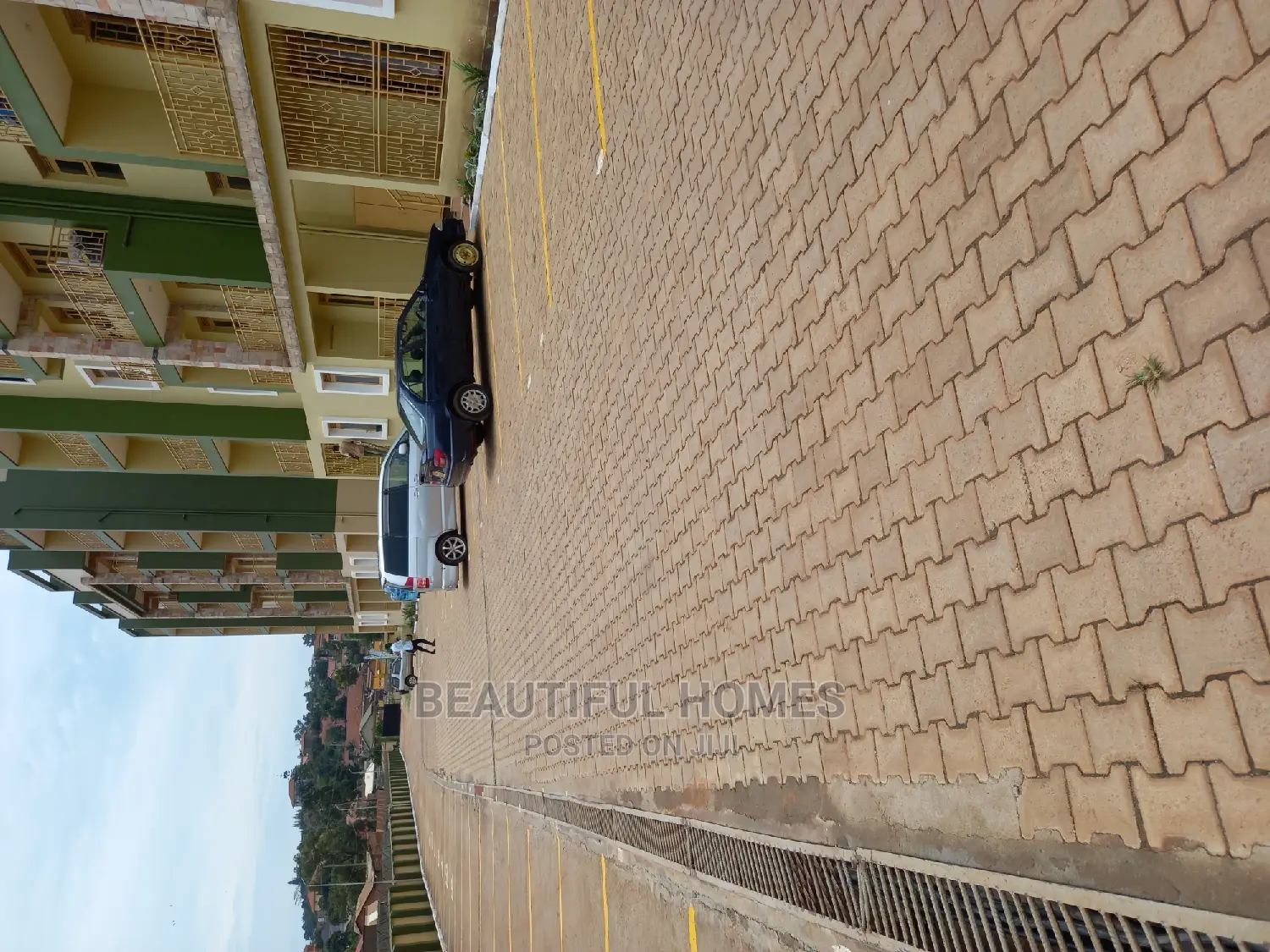 Furnished 2bdrm Condo in Bukoto, Central Division for Sale
